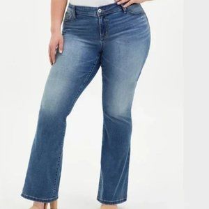 Torrid LUXE SLIM BOOT SUPER STRETCH MID-RISE JEAN, Sz 26T EUC
